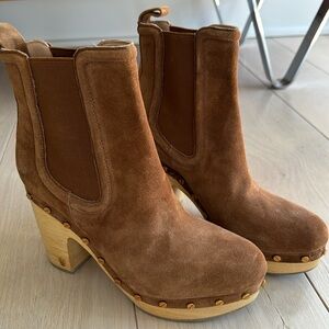 Veronica Beard size 8 boots